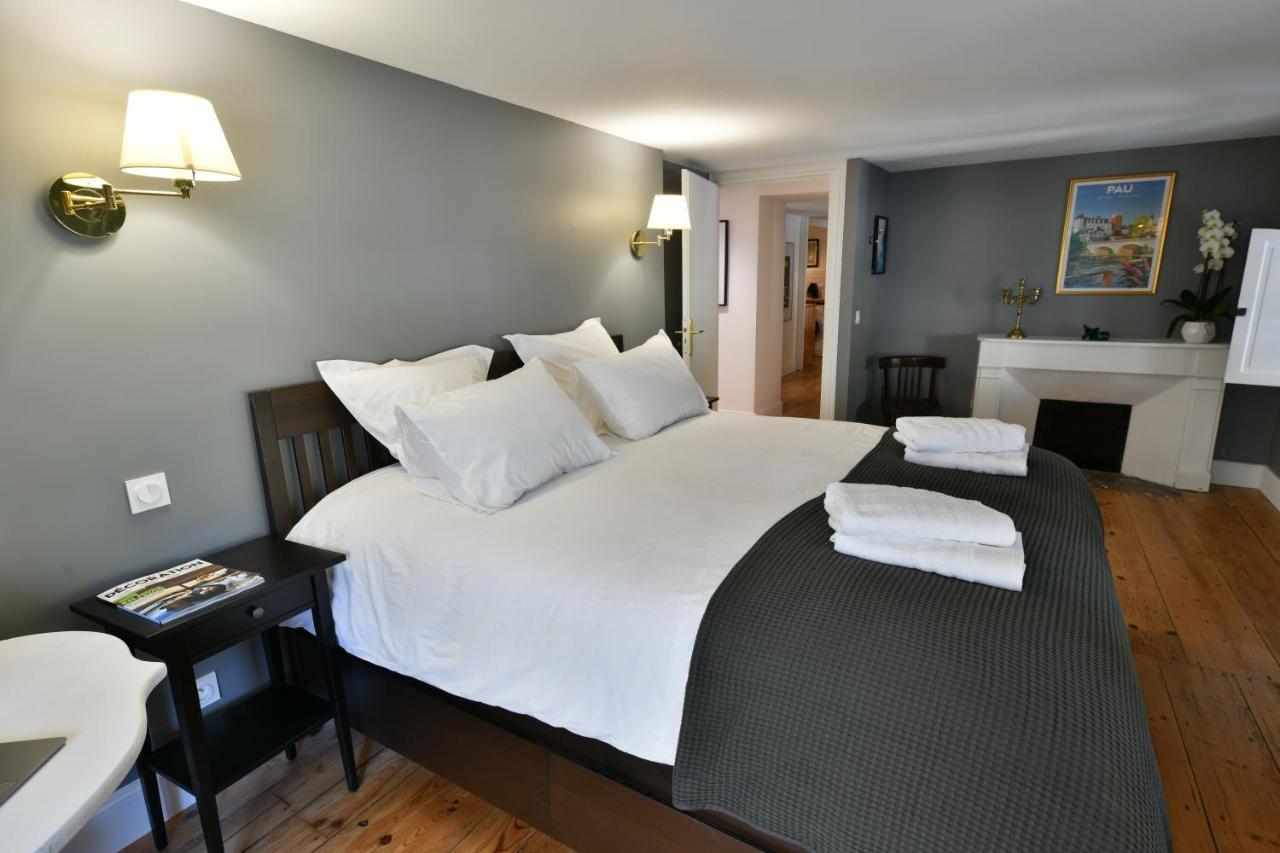 Pau: Superbe Appartement Climatise/Coeur De Ville Bagian luar foto
