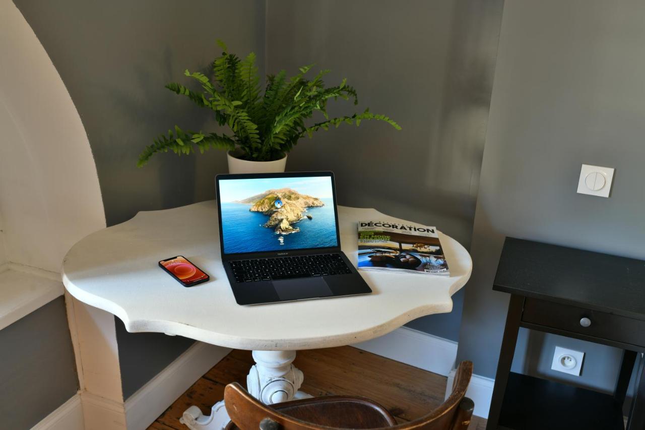 Pau: Superbe Appartement Climatise/Coeur De Ville Bagian luar foto