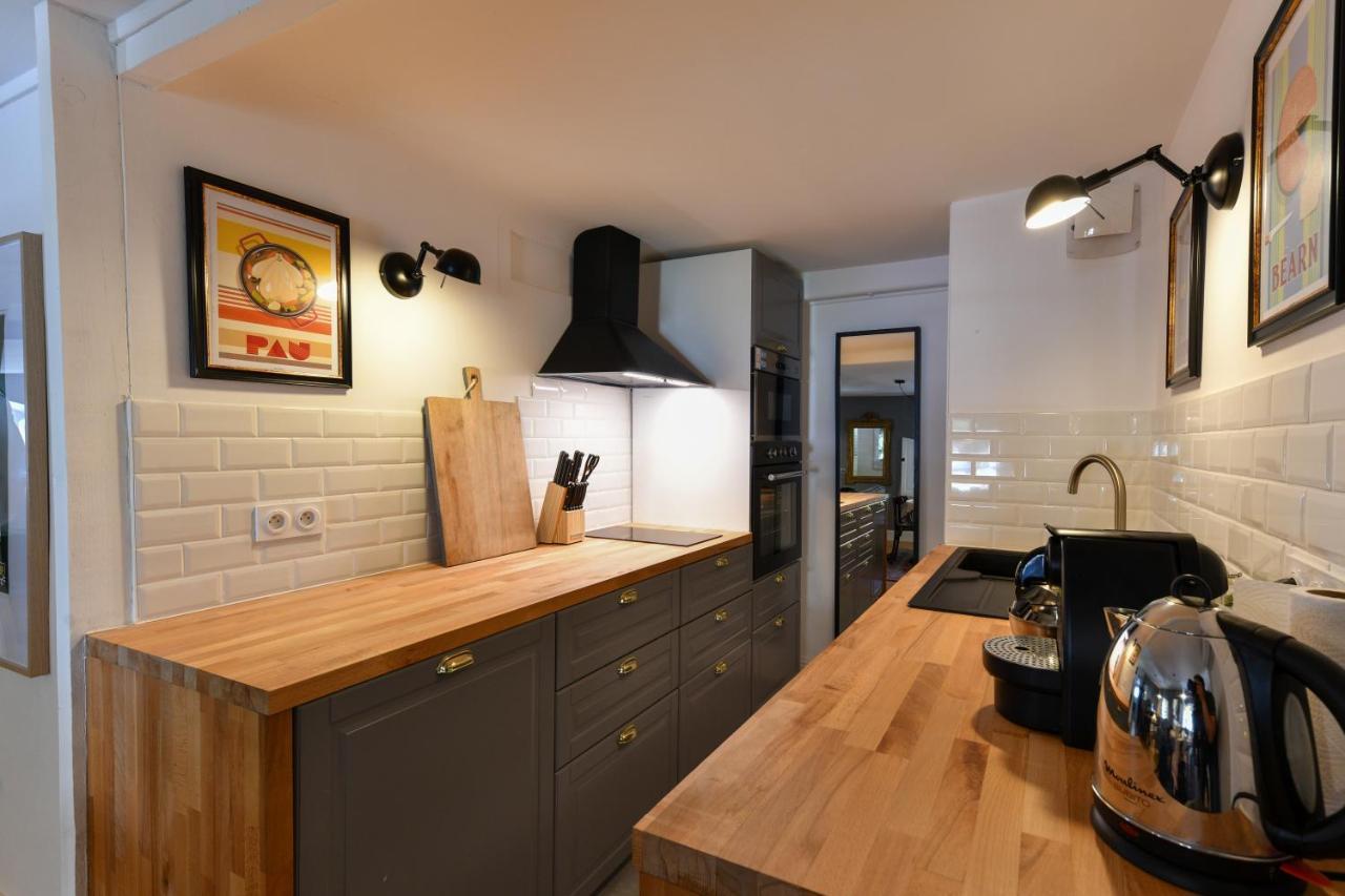 Pau: Superbe Appartement Climatise/Coeur De Ville Bagian luar foto