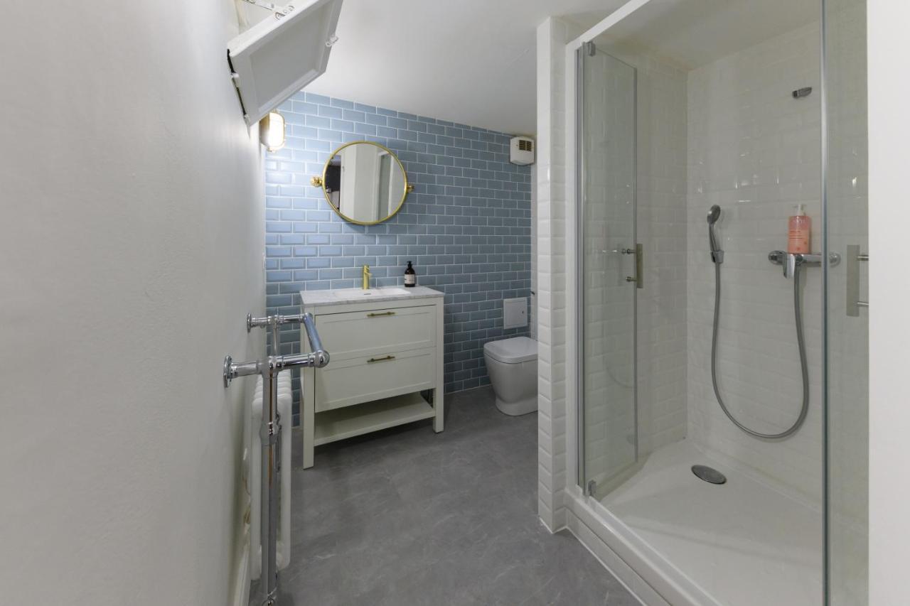 Pau: Superbe Appartement Climatise/Coeur De Ville Bagian luar foto